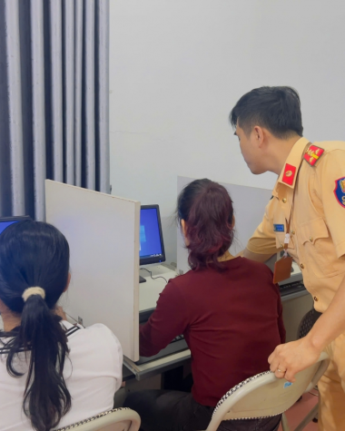 Quy định hội đồng sát hạch lái xe, tiêu chuẩn sát hạch viên, thư ký Hội đồng sát hạch năm 2026