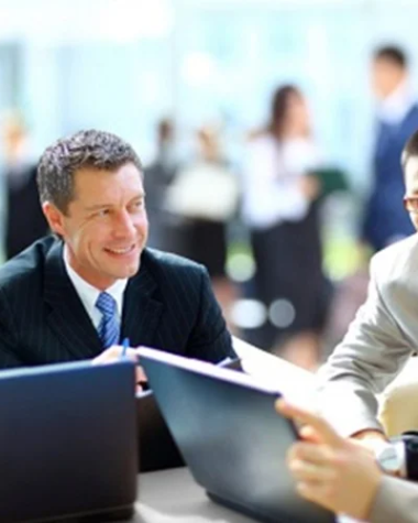 Trách nhiệm quản lý lao động của người sử dụng lao động theo quy định pháp luật về lao động hiện nay