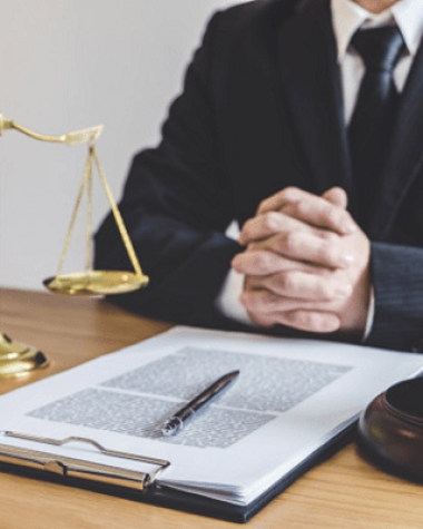Người thừa kế là người nước ngoài hoặc người Việt nam định cư ở nước ngoài có quyền chuyển nhượng hoặc được tặng cho quyền sử dụng đất thừa kế có bắt buộc thủ tục sang tên để có thể chuyển nhượng hay tặng cho tài sản thừa kế cho người khác hay không?